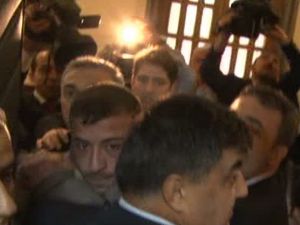 Chp Genel Başkanı Kılıçdaroğluna Yumruklu Saldırı