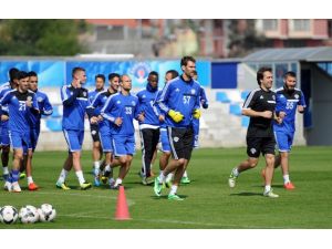 Kasımpaşa, Bursaspor Maçının Hazırlıklarına Devam Etti