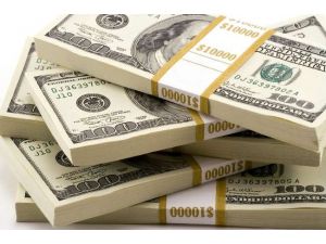 Dolar 3.5 Ayın Dibini Gördü