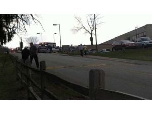 Abd’de Lisede Korkunç Saldırı: 20 Yaralı