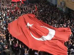 Şehit Polisin Baba Ocağına Ateş Düştü