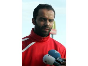 Şentürk: Fenerbahçe Maçında Oynamam Başkanlara Bağlı