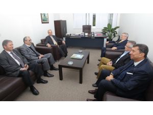 İlker Başbuğ Fenerbahçe Kulübünü Ziyaret Etti