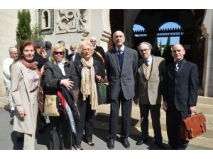 Sultan Abdülmecit’in Torununun Kızı Fevziye Sultan Paris’te Son Yolculuğuna Uğurlandı