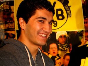Nuri Şahin Yuvaya Döndü