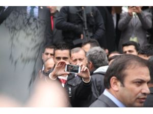 Bu Da Başbakan’lı Selfie