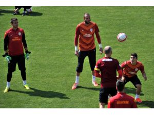 Galatasarayda Bursaspor Maçı Hazırlıkları Sürüyor