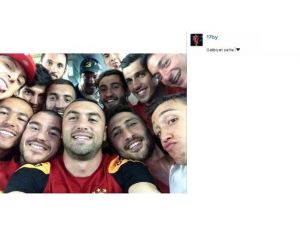 Zafer Selfie’si