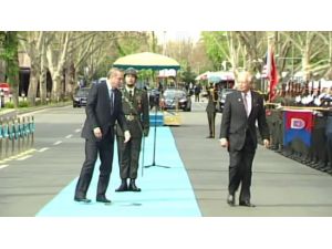 Konuk Başbakan Yönünü Şaşırdı