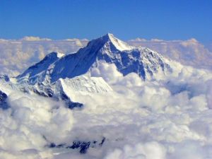 Everest’te Facia: 6 Ölü, 9 Kayıp