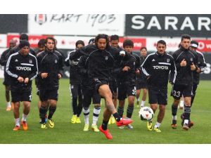 Beşiktaş, Fenerbahçe Maçının Hazırlıklarını Sürdürdü