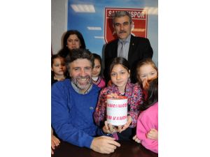 Öğrencilerden Duygulandıran Bağış