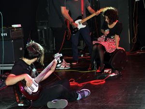 Grup Modelden Muhteşem Konser