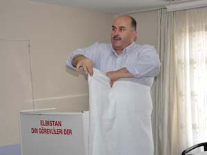 Hacı Adaylarına İhram Kuralları Anlatıldı