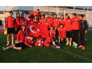 Samsunspor’dan 23 Nisan Kutlaması