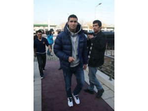 Oğuzhan: “Bursaspor’un Teklifini Önce Şaka Sanıp Ciddiye Almadım”