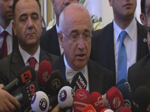 Tbmm Başkanı Çiçek Kutlamaları Kabul Etti