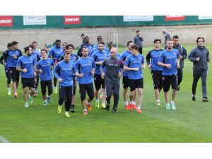 Karabükspor’da Kayserispor Maçı Hazırlıkları Sürüyor
