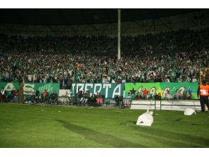 Bursaspor 1 Sezonda Yediği Cezalar 2 Milyona Yaklaştı