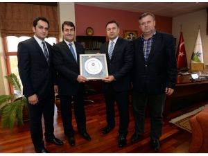 Başkan Dündar’a “Dan” Diploması