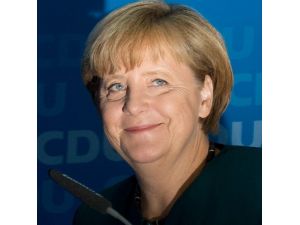 Merkel, Rusya’yı Yetersiz Buldu