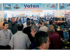 Vatan Bilgisayar Kuşadası’nda