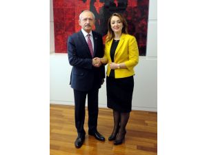 Chp Genel Başkanı Kılıçdaroğlu, Nezaket Atasoyu Kabul Etti