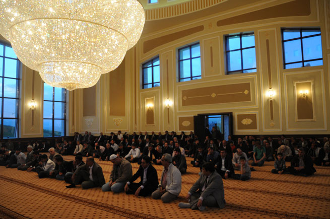 Ali Özge Adına Mevlid-İ Şerif