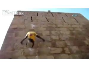 İzleyenleri Büyüledi