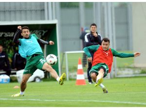 Bursaspor, Trabzonspor Maçının Hazırlıklarını Sürdürüyor