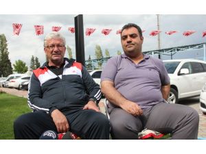 Balkes 40 Yıllık Özlemi Dindirmek İstiyor