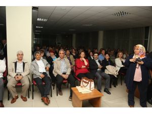 Siyaset Akademisi Sertifika Töreni