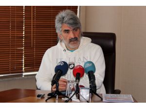Uğur Tütüneker: Üç Puan Daha Almalıyız