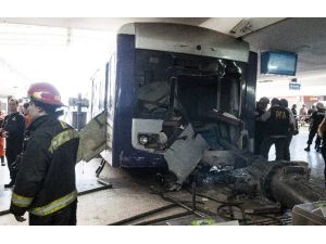 Metrolar Çarpıştı: 170 Yaralı