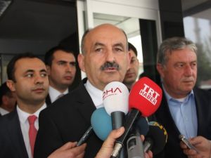 Hacı Adaylarını O Virüse Karşı Uyardı