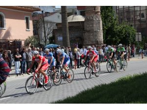 50. Cumhurbaşkanlığı Bisiklet Turunun Bodrum-selçuk Etabı Galibi, Adam Yates Oldu