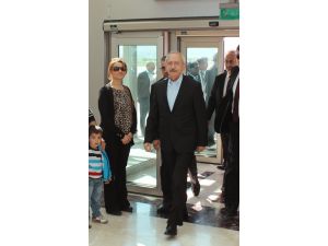 Chp Genel Başkanı Kılıçdaroğlu, Elazığdan Karayolu İle Tunceliye Geçti