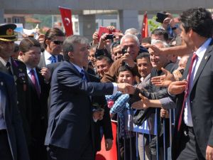 Bartın’da Cumhurbaşkanı Gül’e Sevgi Seli