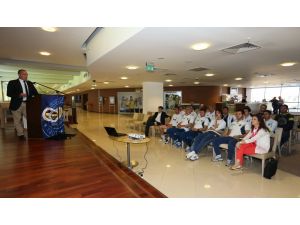 Fenerbahçede Sporcu Sağlığı Semineri Düzenlendi