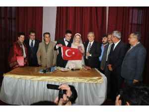 Baykal Nikah Şahidi Oldu