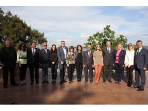 Chp’li Başkanlar Büyükada’da Buluştu