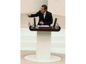 Meclis Kürsüsünde Muhalefete Cevap