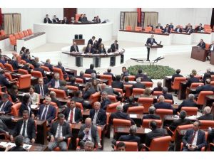 Eski Bakanlar Savunma Yaptı