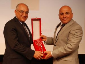 Büyükekşi: Sanayicinin Alın Teriyle Üniversitelerin Akıl Teri Birleşmeli