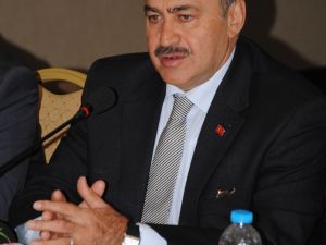 Bakan Eroğlu, Ispartalı Şehit İçin Ağladı