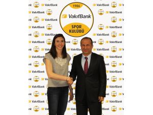 Vakıfbank, Naz İle Sözleşme Yeniledi