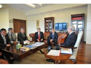 Birleşik Kamu-iş Konfederasyonu’ndan Kılıçdaroğlu’na Ziyaret