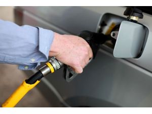 Benzin Ve Motorine İndirim