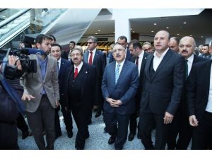 Kimseyle Kapı Çatı Görüşmemiz Olmadı