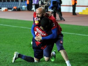 Play-off Yarı Final’de Mersin Fırtınası